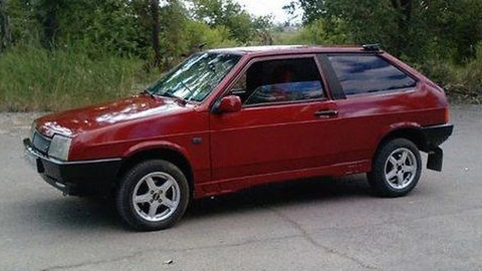 Lada 2108 2