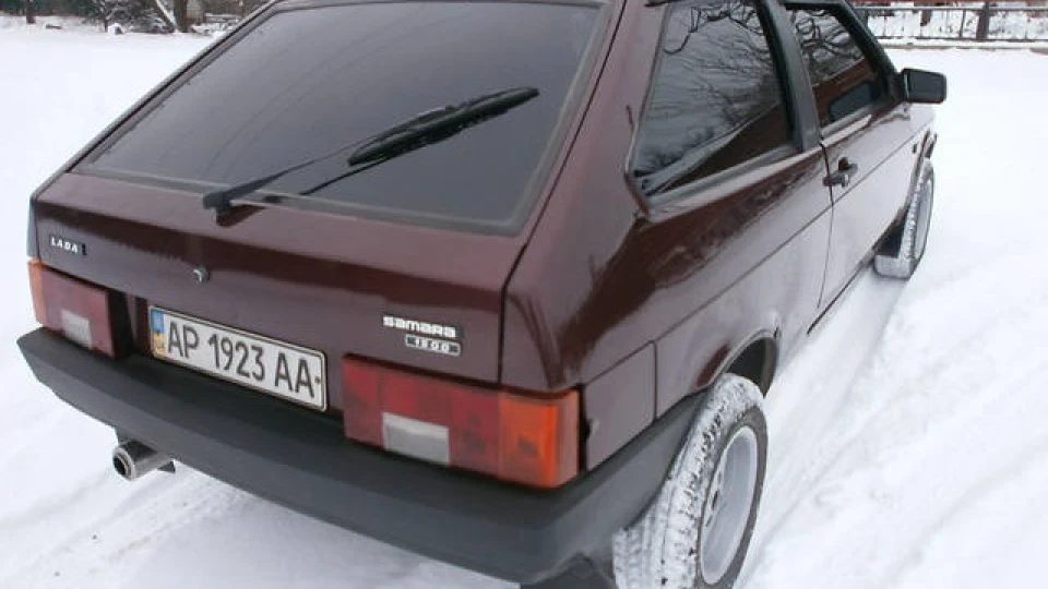 Lada 2108 3