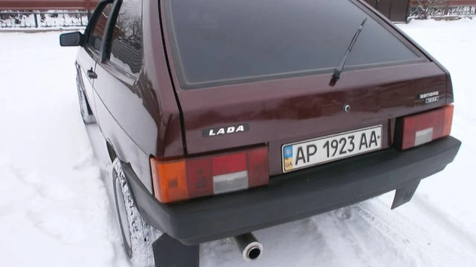 Lada 2108 4