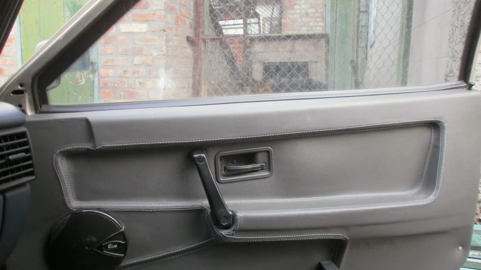 Lada 2108 4