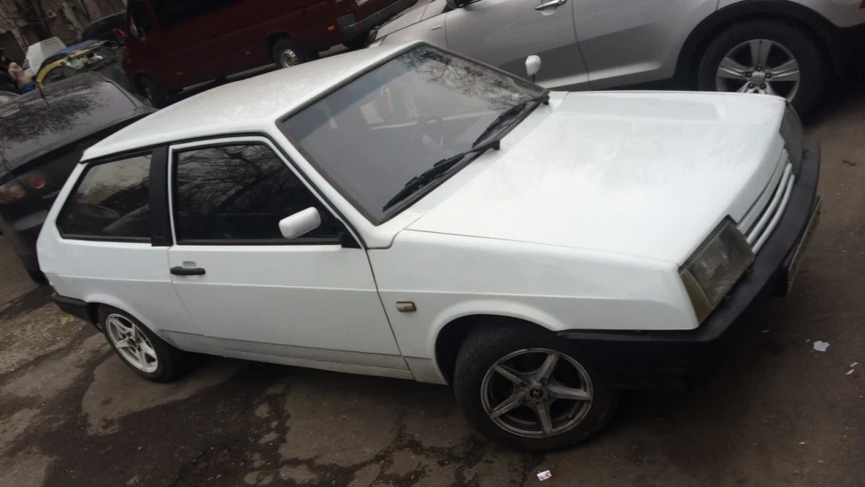 Lada 2108 2