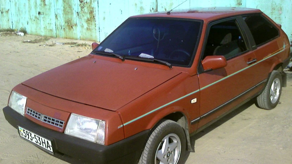 Lada 2108 4