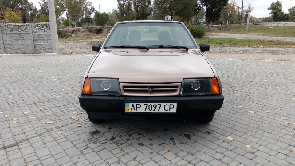 Lada 2108 5