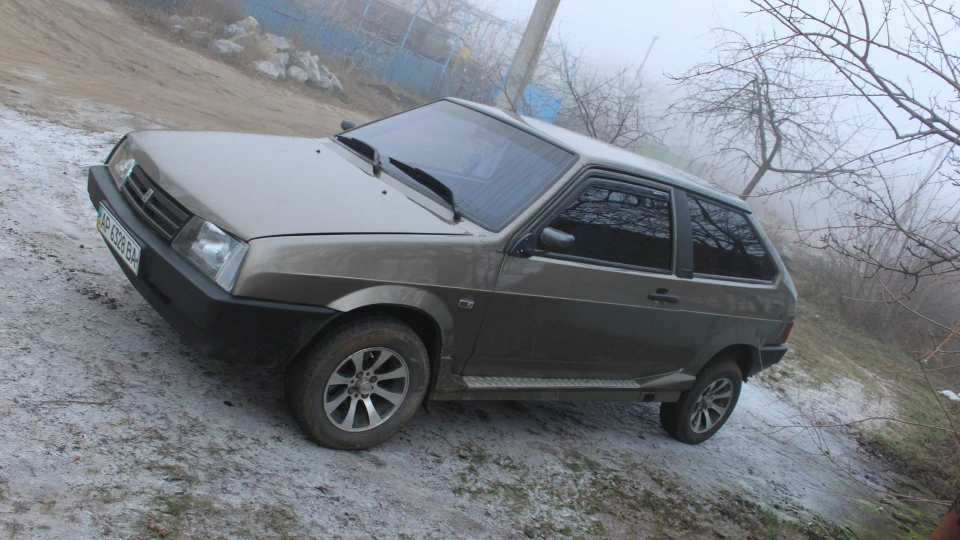 Lada 2108 5
