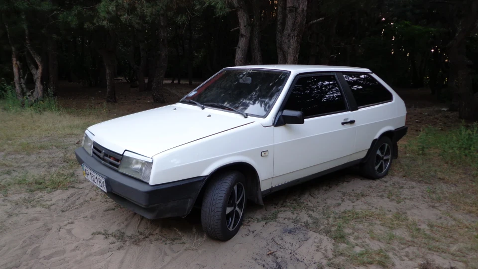 Lada 2108 2