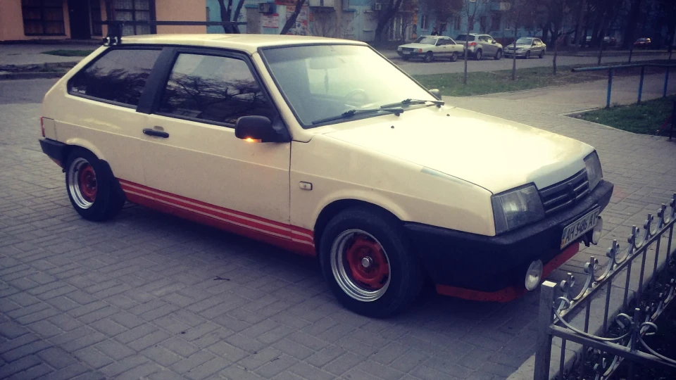 Lada 2108 2