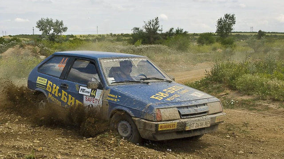 Lada 2108 2