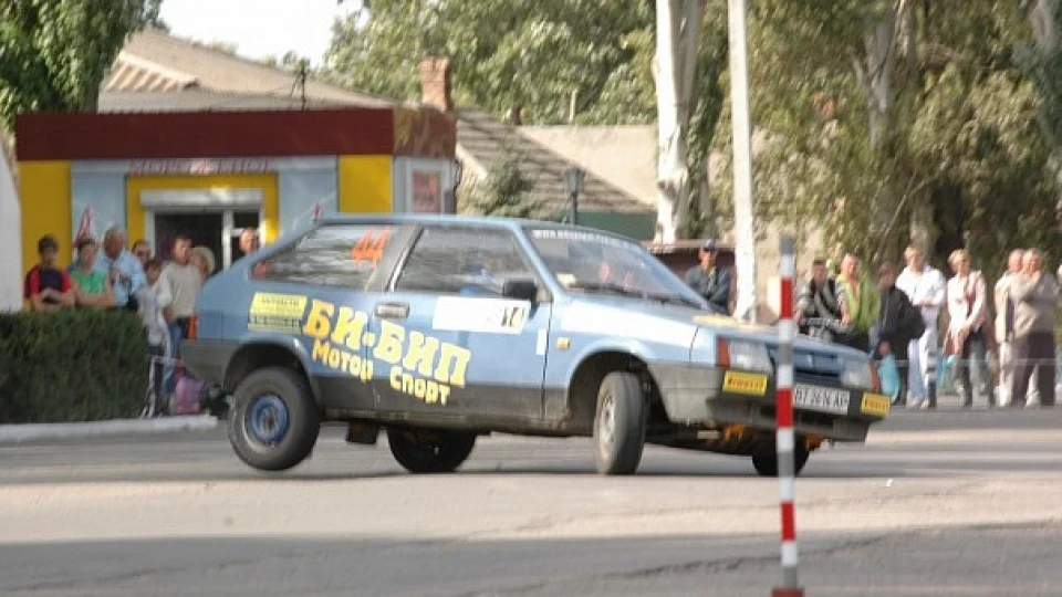 Lada 2108 4