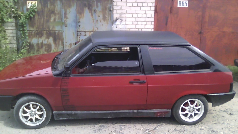 Lada 2108 4