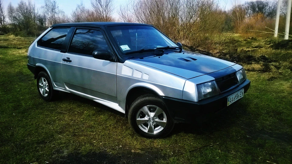 Lada 2108 2