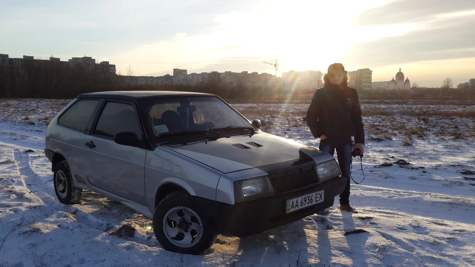 Lada 2108 4