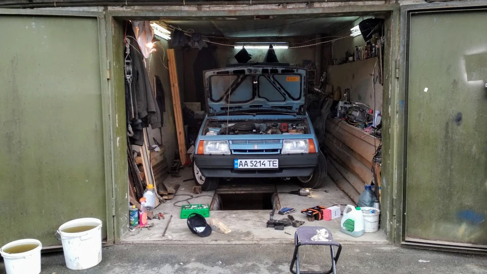 Lada 2108 2
