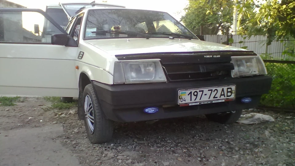 Lada 2108 2