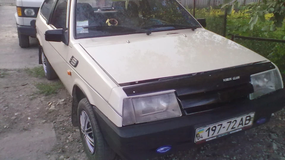 Lada 2108 4
