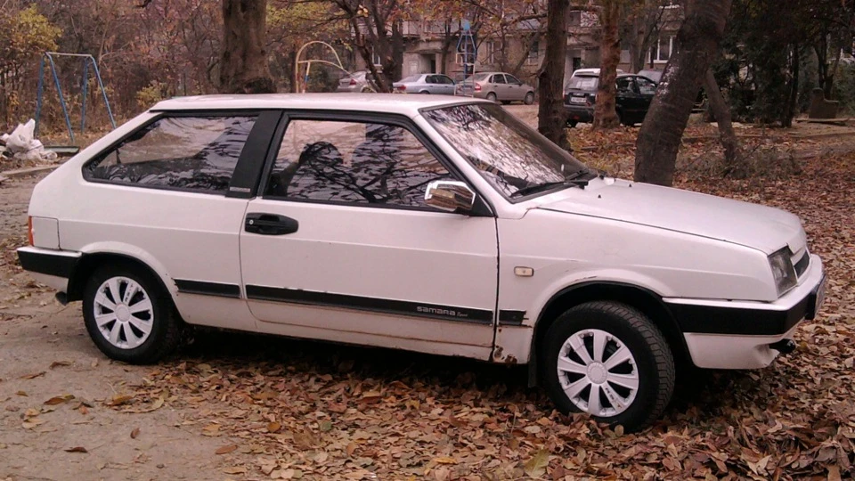 Lada 2108 2
