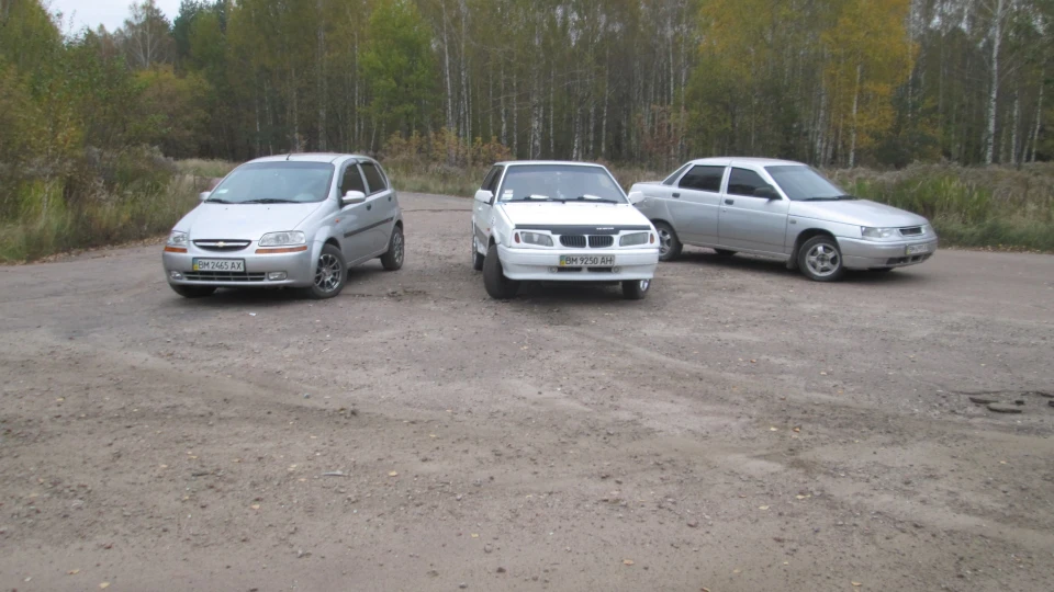 Lada 2108 ........................ 3