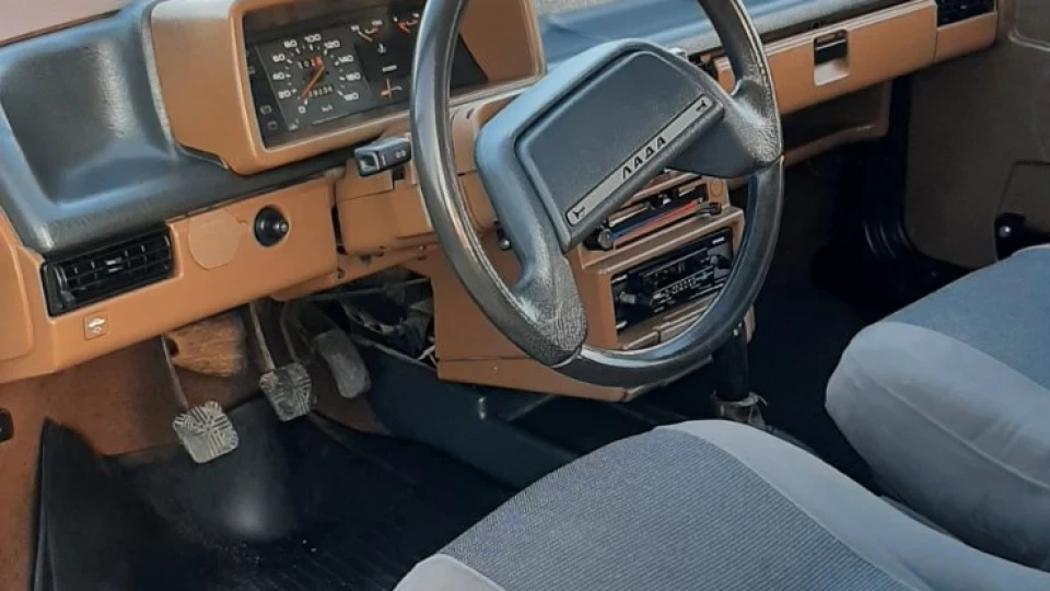 Lada 2108