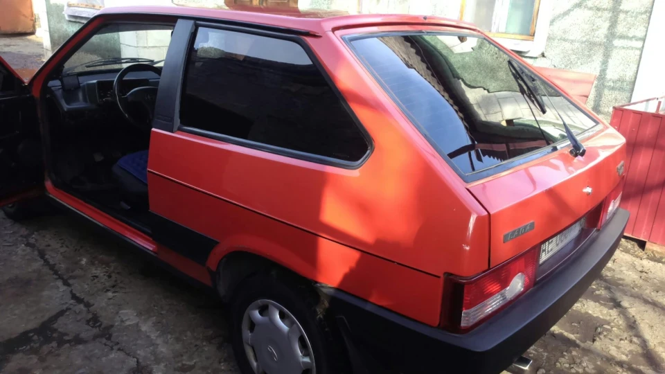 Lada 2108