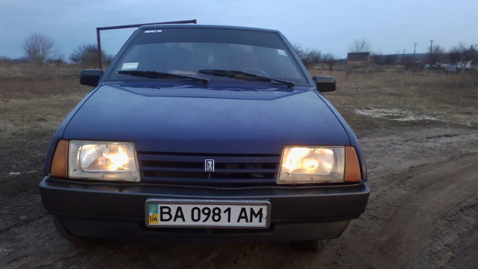 Lada 2108 4