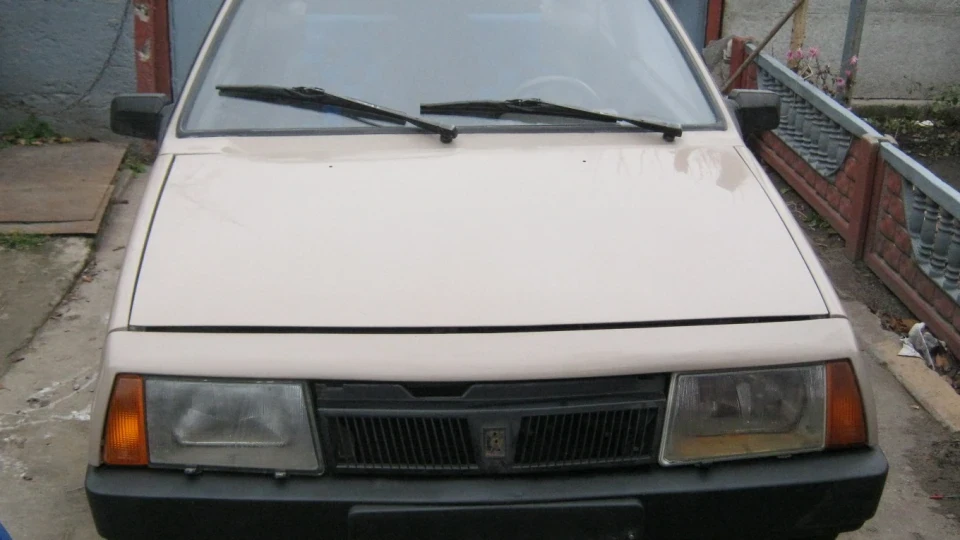 Lada 2108 2