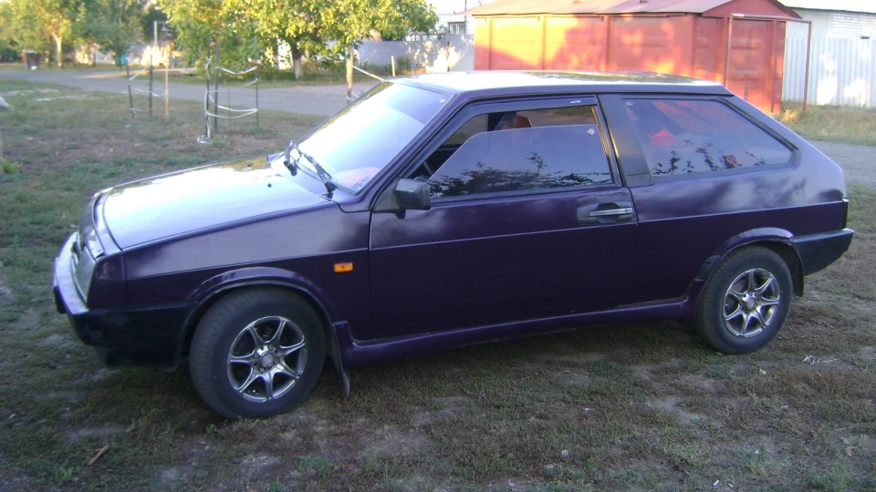 Lada 2108 2