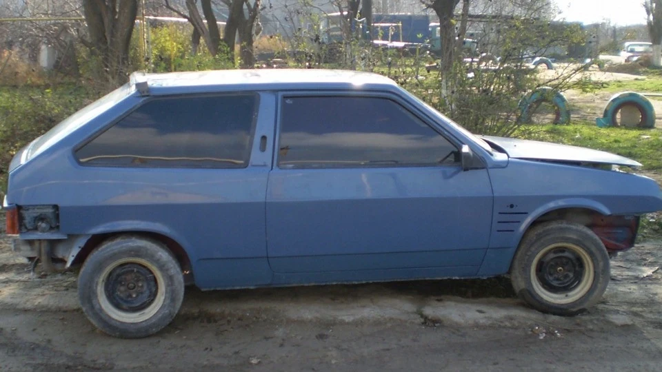 Lada 2108 2