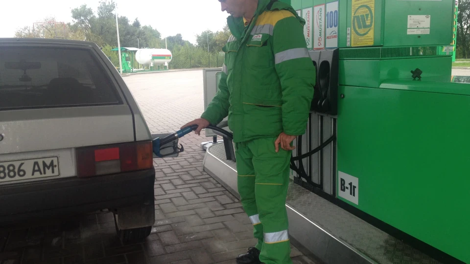 Lada 2108 4