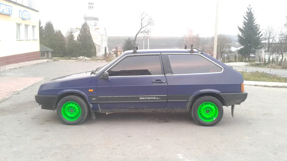 Lada 2108