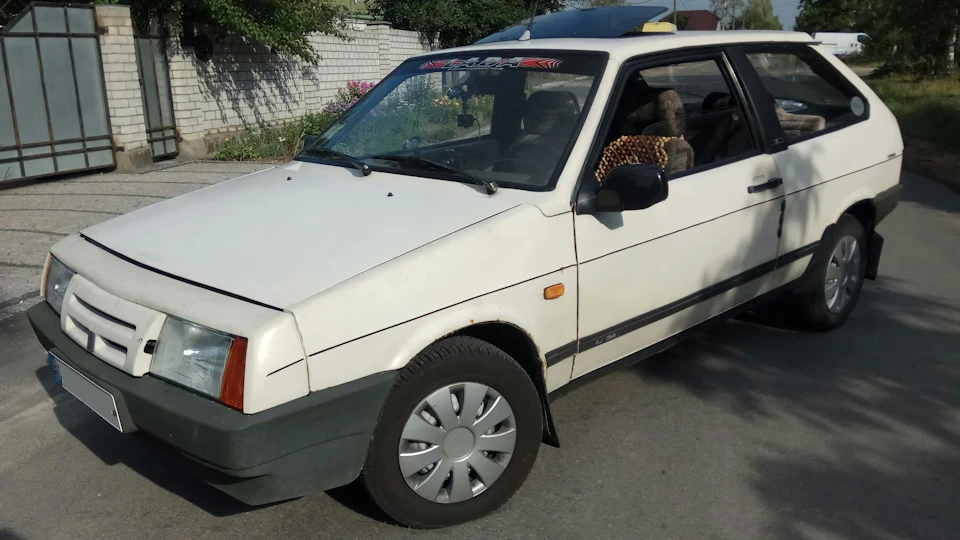 Lada 2108 2