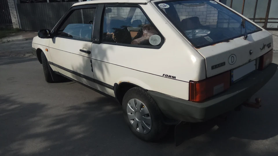 Lada 2108 3