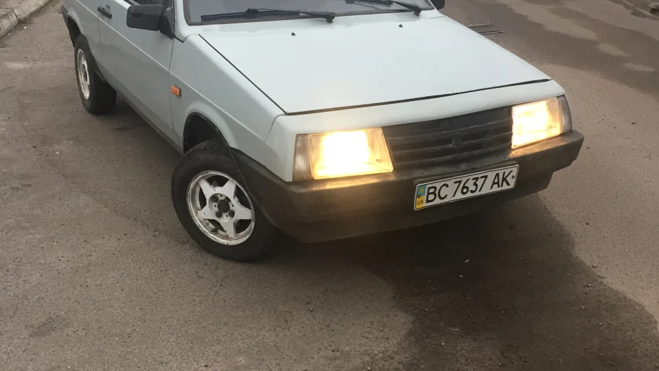 Lada 2108 3