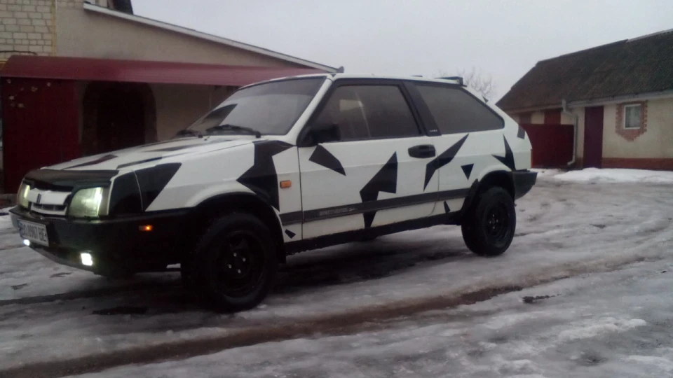 Lada 2108 2