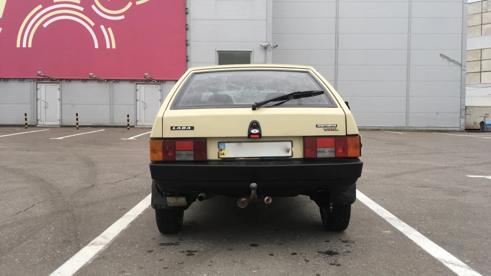 Lada 2108 3