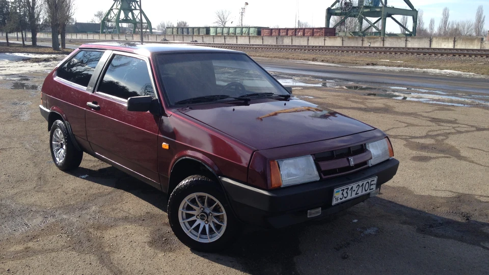 Lada 2108 2