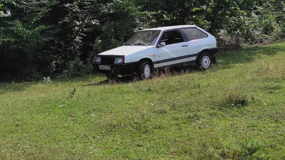Lada 2108 3