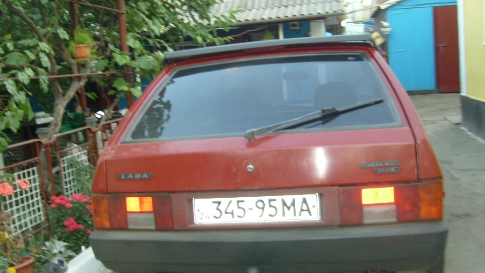 Lada 2108 3
