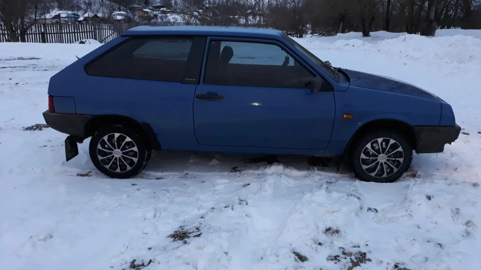 Lada 2108 2