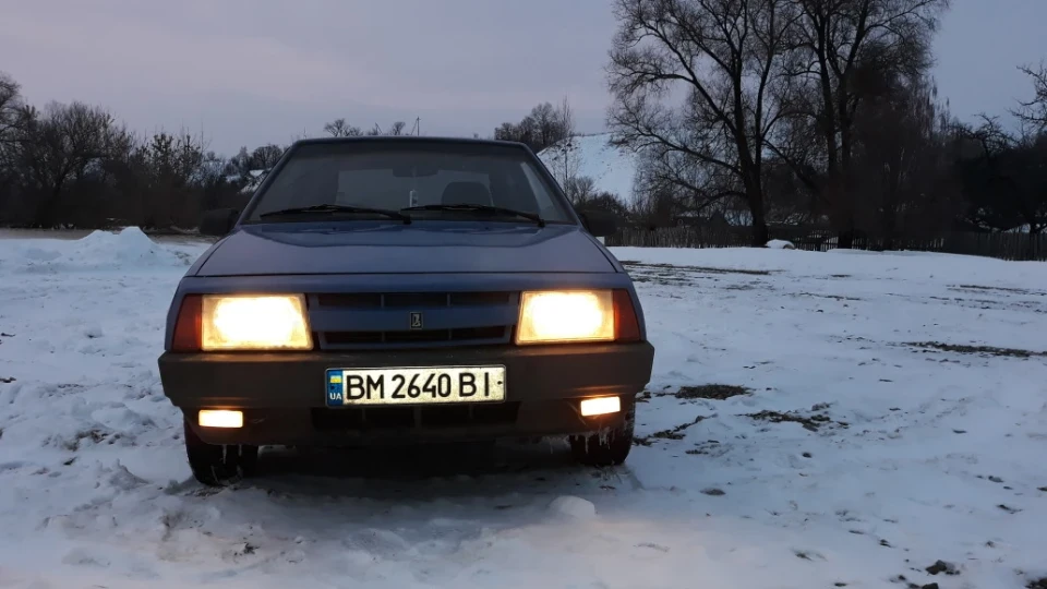 Lada 2108 4