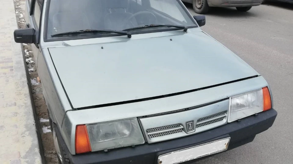 Lada 2108 2