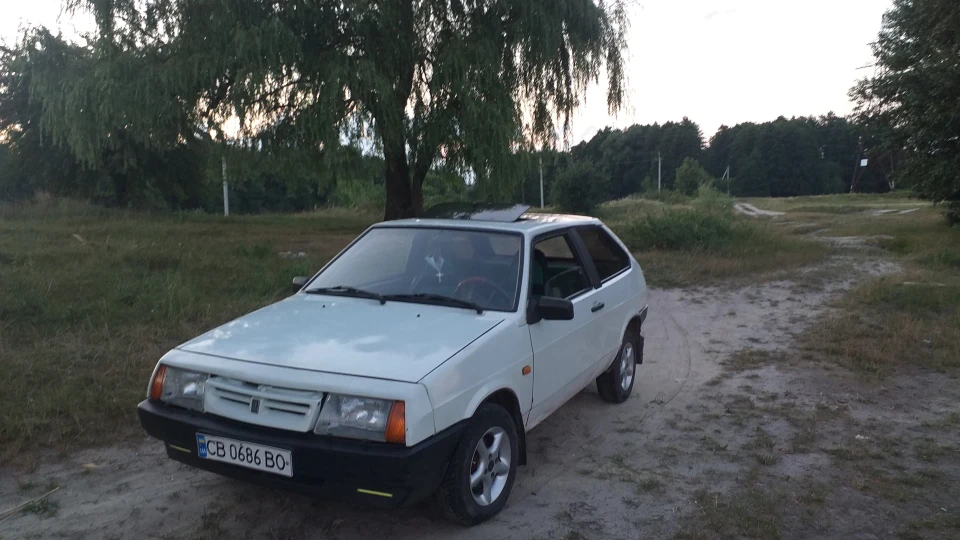 Lada 2108 2