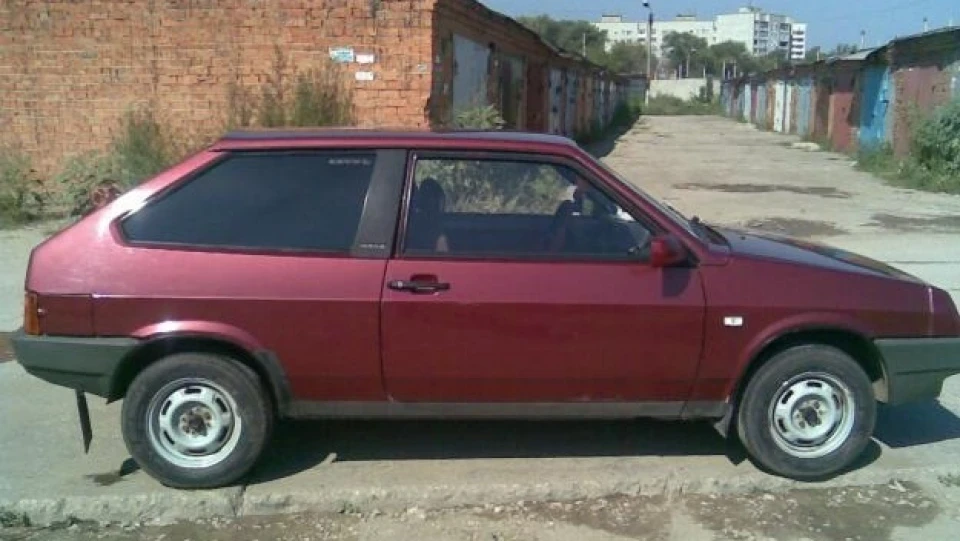 Lada 2108 2