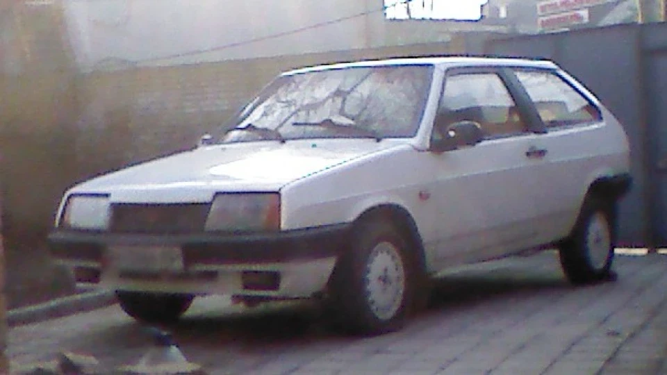 Lada 2108 2
