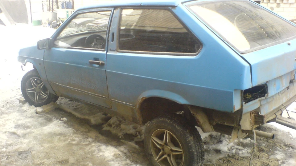 Lada 2108 3