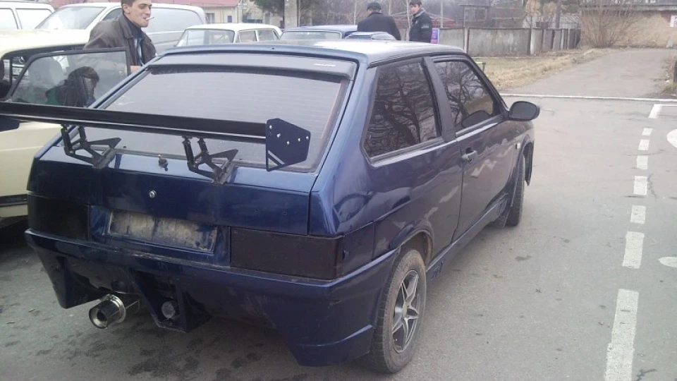 Lada 2108 5