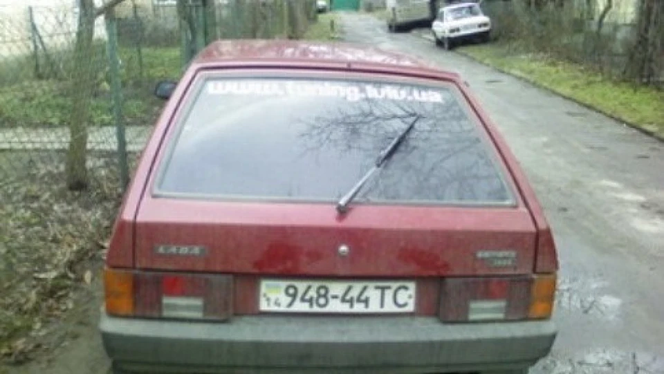 Lada 2108 4