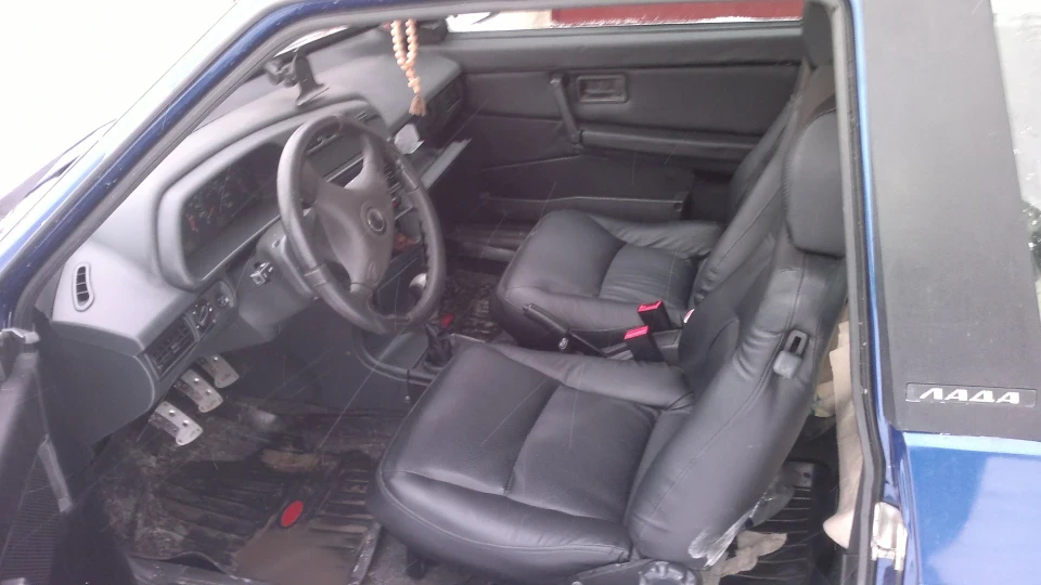 Lada 2108 5