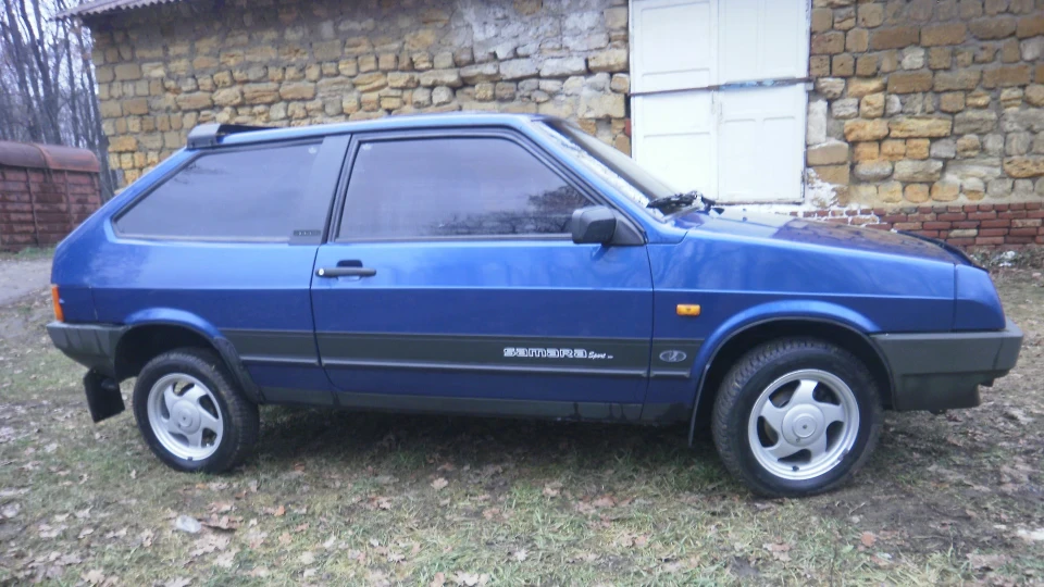 Lada 2108 3