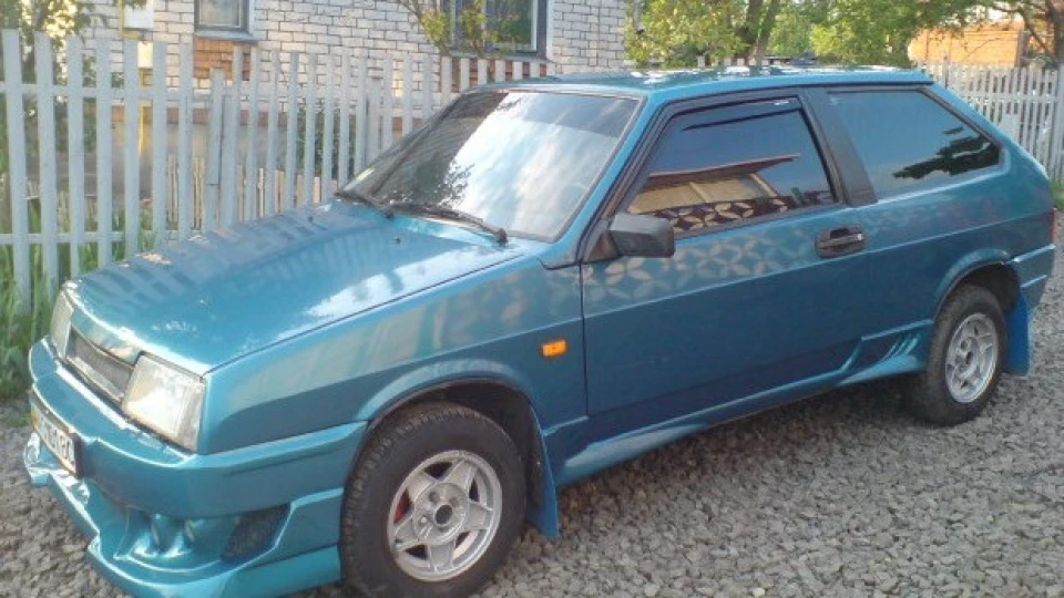 Lada 2108 2