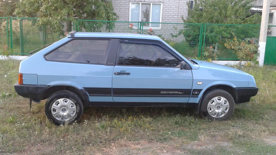 Lada 2108 2