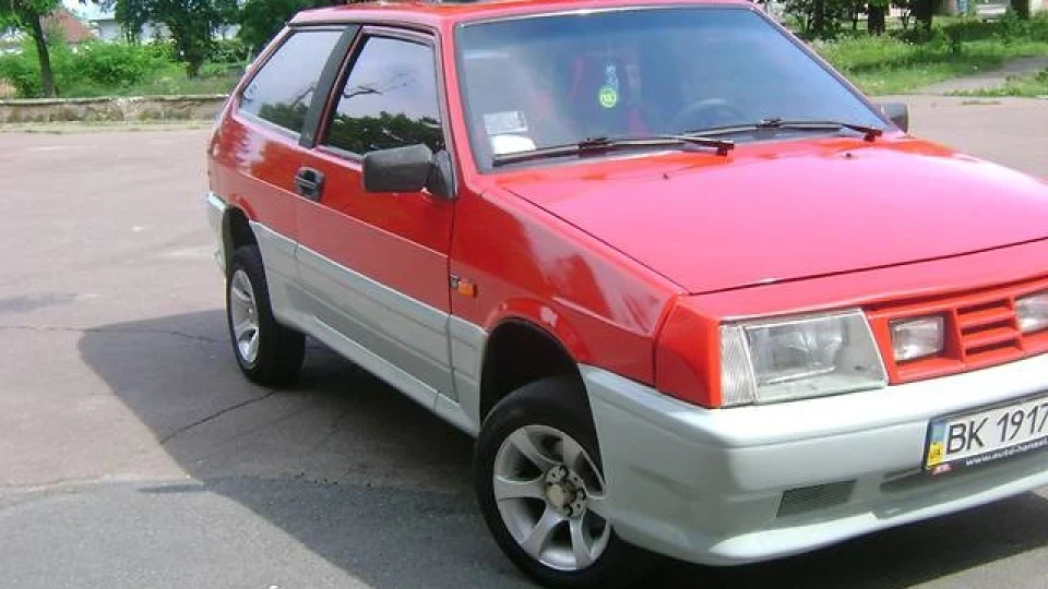 Lada 2108 4